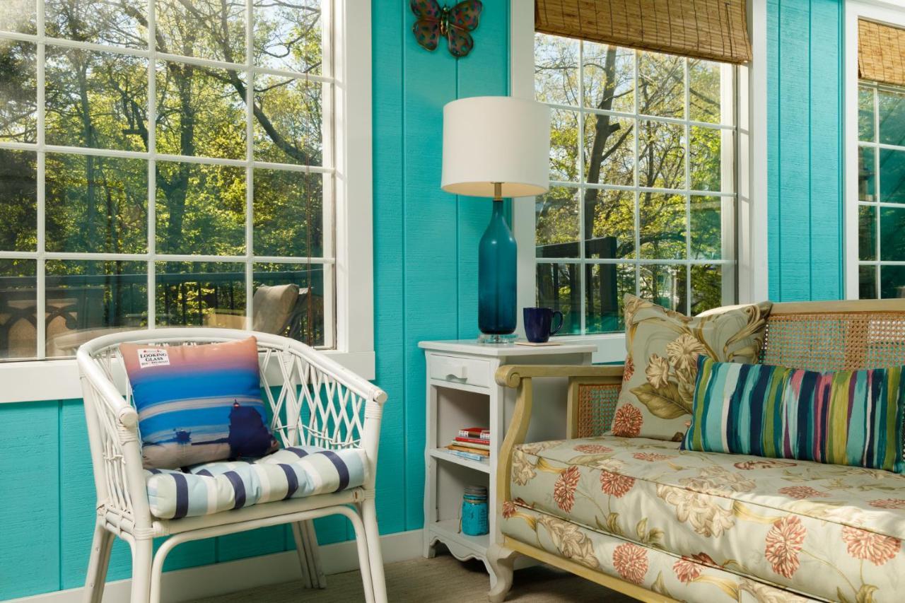 Looking Glass Beachfront Inn Grand Haven Εξωτερικό φωτογραφία